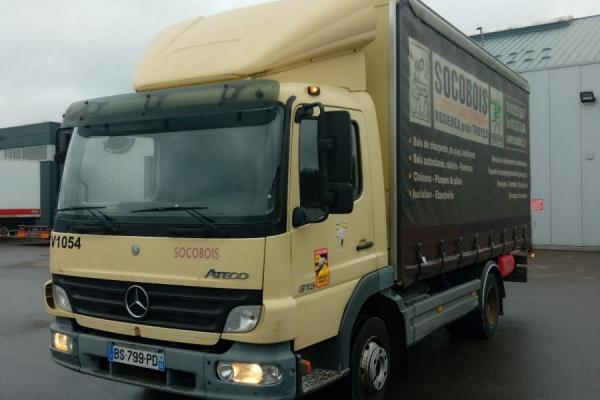 Truck units - MERCEDES Atego 815  Camion bâché (Belgique - Europe) - Houffalize Trading s.a.