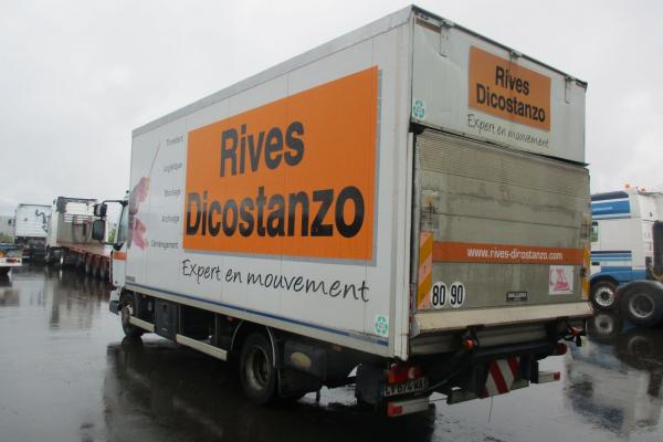 LKW-Einheiten - RENAULT MIDLUM 180DXI  CAMION FOURGON (Belgique - Europe) - Houffalize Trading s.a.