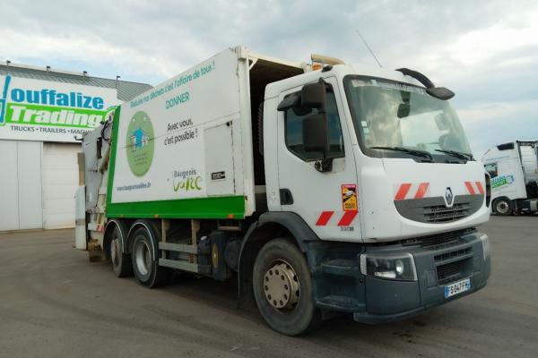 Unidades de camiones - RENAULT PREMIUM 320 -MOTEUR HORS SERVICE-  Camion poubelle - BOM (Belgique - Europe) - Houffalize Trading s.a.