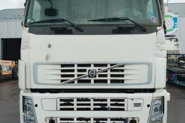 Second hand saleParts - VOLVO FH 440 for Parts - no docs    (Belgique - Europe) - Houffalize Trading s.a.