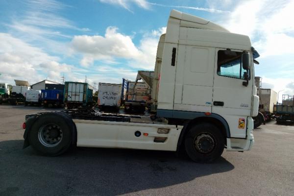 Sattelzugmaschinen - DAF XF105.460    (Belgique - Europe) - Houffalize Trading s.a.