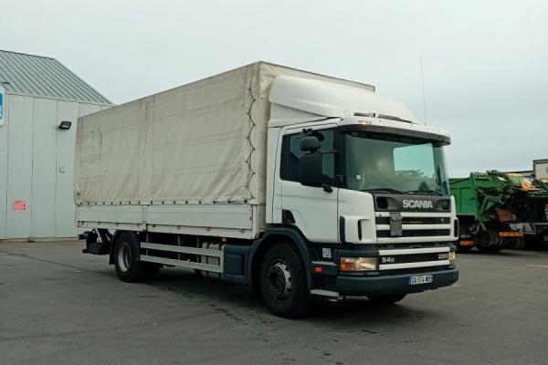 Vente occasion Porteur - SCANIA 94D 220 manual gearbox    (Belgique - Europe) - Houffalize Trading s.a.