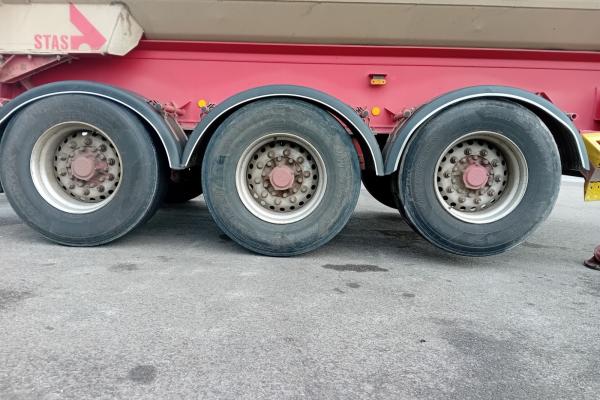 Second hand saleSemi-trailer - STAS   Semi-remorque benne 24 m3 (Belgique - Europe) - Houffalize Trading s.a.