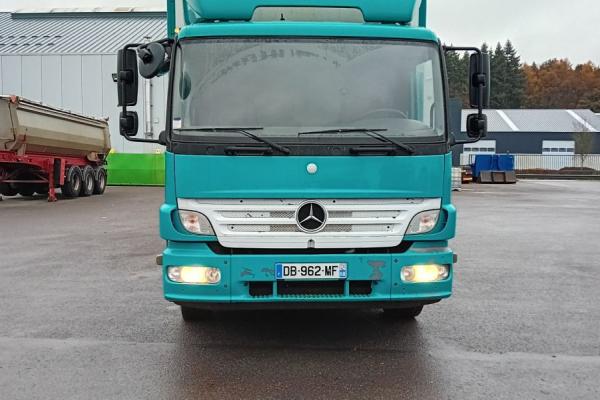 Second hand saleTruck units - MERCEDES ATEGO 1318  PORTEUR - camion fourgon (Belgique - Europe) - Houffalize Trading s.a.