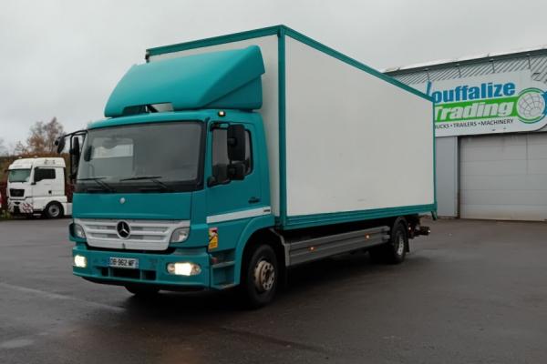 Second hand saleTruck units - MERCEDES ATEGO 1318  PORTEUR - camion fourgon (Belgique - Europe) - Houffalize Trading s.a.