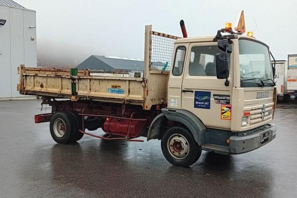 Unidades de camiones - RENAULT Midliner M140  Camion benne (Belgique - Europe) - Houffalize Trading s.a.