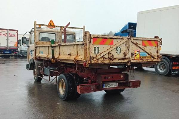 Unidades de camiones - RENAULT Midliner M140  Camion benne (Belgique - Europe) - Houffalize Trading s.a.